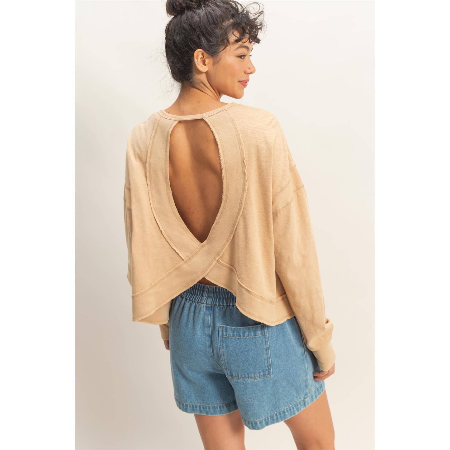 Cross Detail Open Back Long-Sleeve Top: Dark Taupe